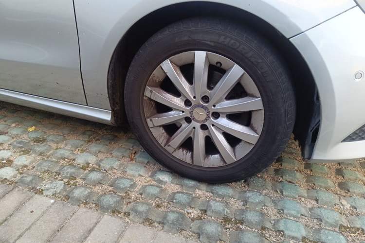 Used Mercedes-Benz A-Class 2013 A 180 Fashion Model Right Front Wheel Hub