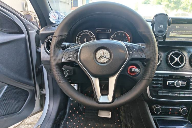 Used Mercedes-Benz A-Class 2013 A 180 Fashion Model Steering Wheel