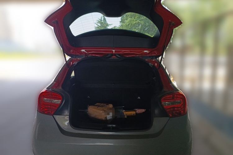 Used Mercedes-Benz A-Class 2013 A 180 Fashion Model Trunk