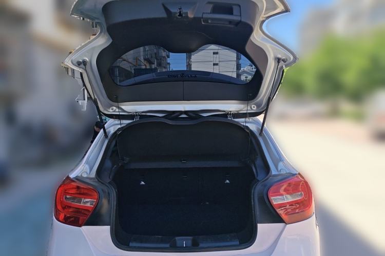 Used Mercedes-Benz A-Class 2013 A 180 Fashion Model Trunk