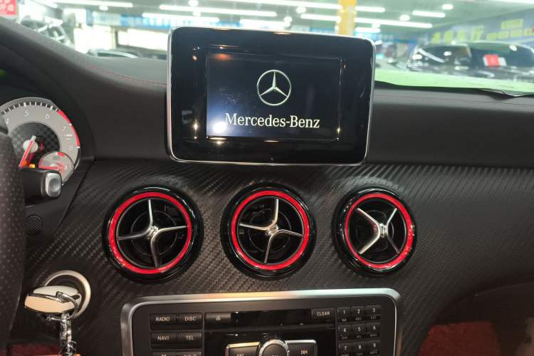 Used Mercedes-Benz A-Class 2013 A 260 Sport model Audio And AC Panel