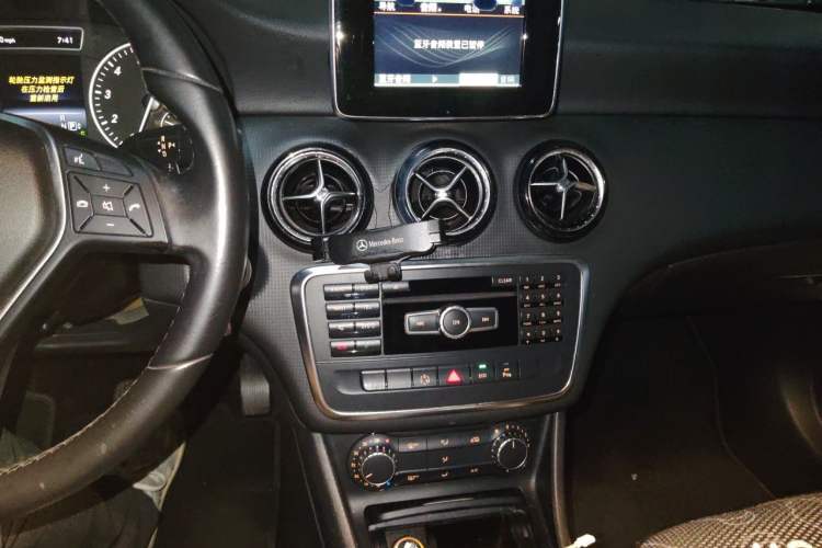Used Mercedes-Benz A-Class 2013 A 180 Fashion Model Audio And AC Panel