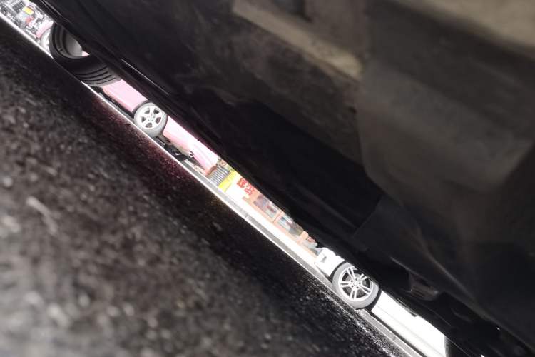 Used Mercedes-Benz A-Class 2013 A 260 Sport model Chassis Front Right