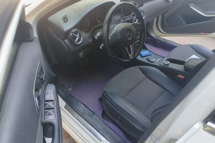 Used Mercedes-Benz A-Class 2013 A 180 Fashion Model Driver Seat