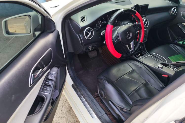 Used Mercedes-Benz A-Class 2013 A 180 Fashion Model Driver Seat