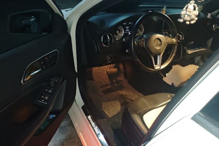 Used Mercedes-Benz A-Class 2013 A 200 Urban Edition Driver Seat