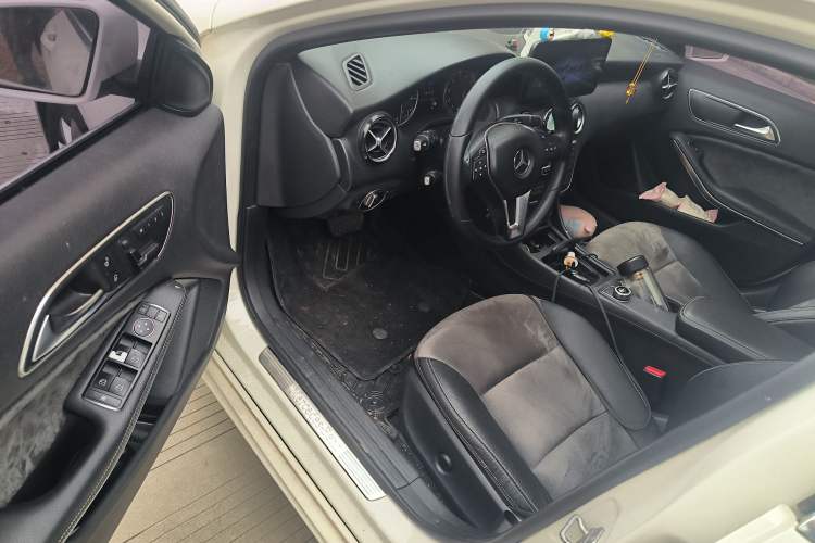 Used Mercedes-Benz A-Class 2013 A 180 Fashion Model Driver Seat