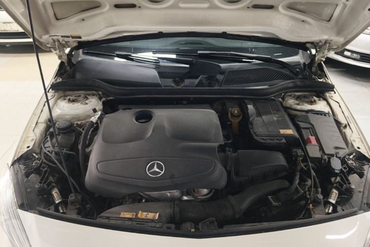 Used Mercedes-Benz A-Class 2013 A 200 Urban Edition Engine Bay