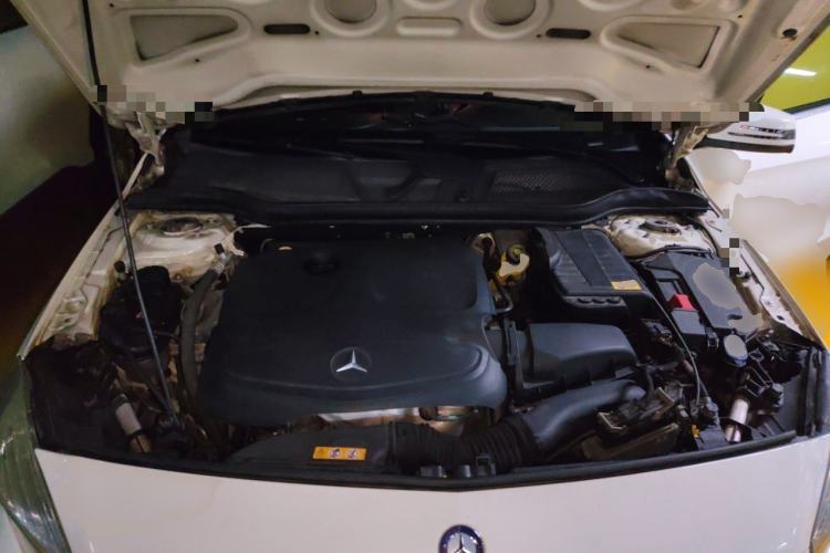 Used Mercedes-Benz A-Class 2013 A 180 Fashion Model Engine Bay
