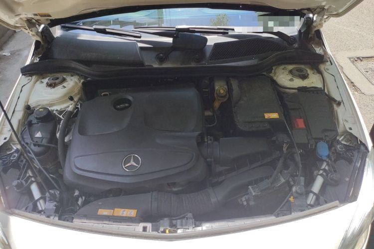 Used Mercedes-Benz A-Class 2013 A 200 Urban Edition Engine Bay
