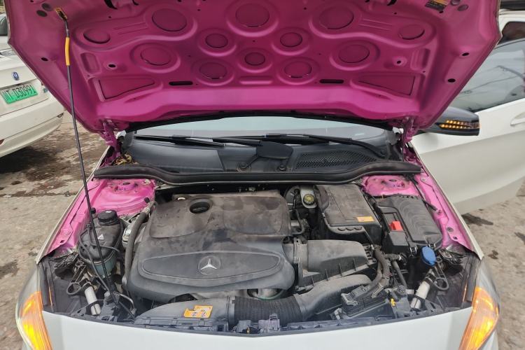 Used Mercedes-Benz A-Class 2013 A 180 Fashion Model Engine Bay