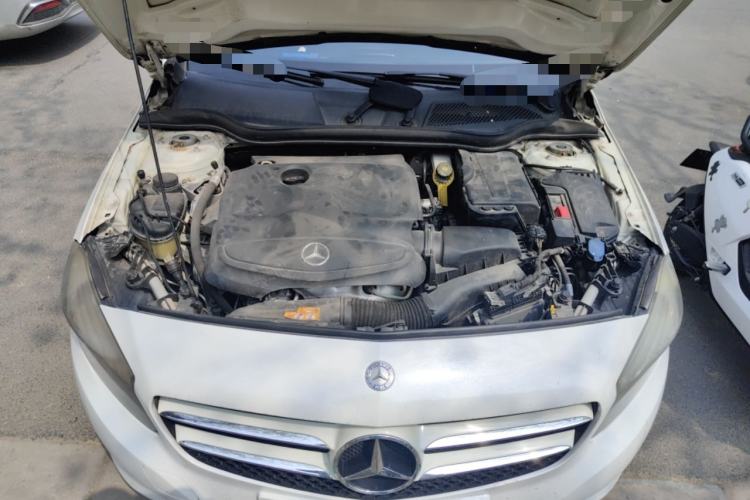 Used Mercedes-Benz A-Class 2013 A 180 Fashion Model Engine Bay