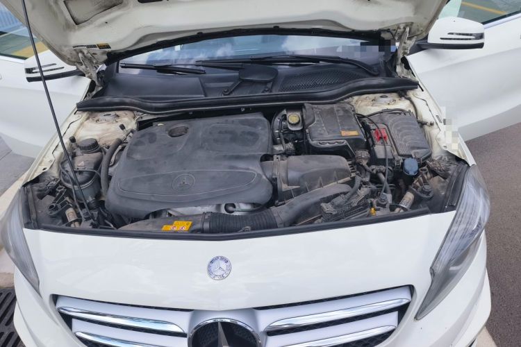 Used Mercedes-Benz A-Class 2013 A 200 Urban Edition Engine Bay