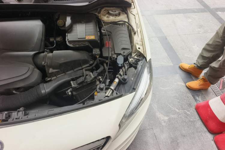 Used Mercedes-Benz A-Class 2013 A 260 Sport model Engine Bay Left