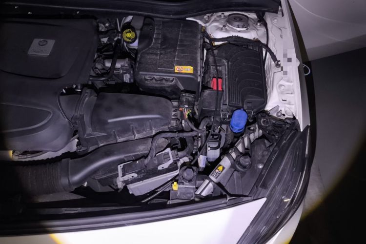 Used Mercedes-Benz A-Class 2013 A 260 Sport model Engine Bay Left