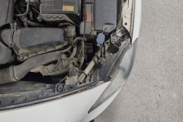 Used Mercedes-Benz A-Class 2013 A 180 Fashion Model Engine Bay Left