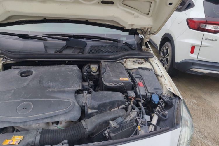 Used Mercedes-Benz A-Class 2013 A 180 Fashion Model Engine Bay Left
