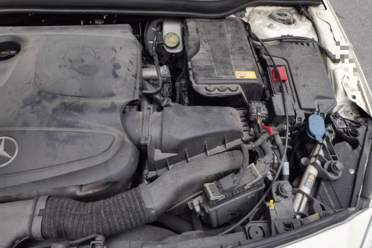 Used Mercedes-Benz A-Class 2013 A 260 Sport model Engine Bay Left