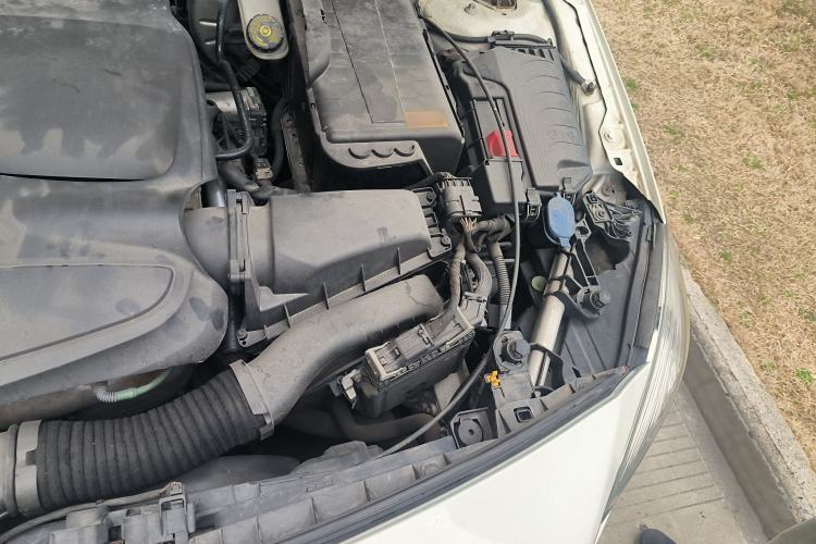 Used Mercedes-Benz A-Class 2013 A 180 Fashion Model Engine Bay Left