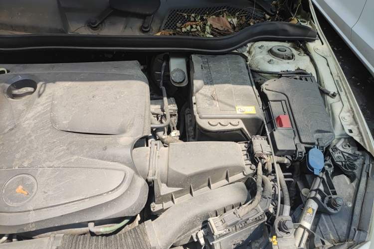 Used Mercedes-Benz A-Class 2013 A 200 Urban Edition Engine Bay Left