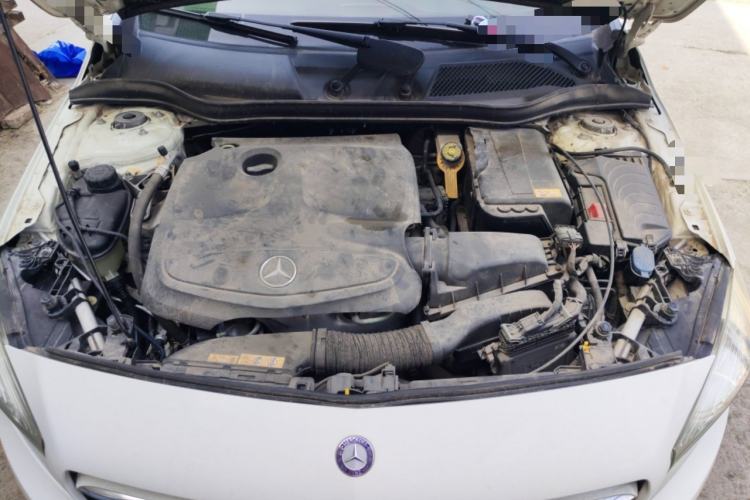 Used Mercedes-Benz A-Class 2013 A 180 Fashion Model Engine Bay