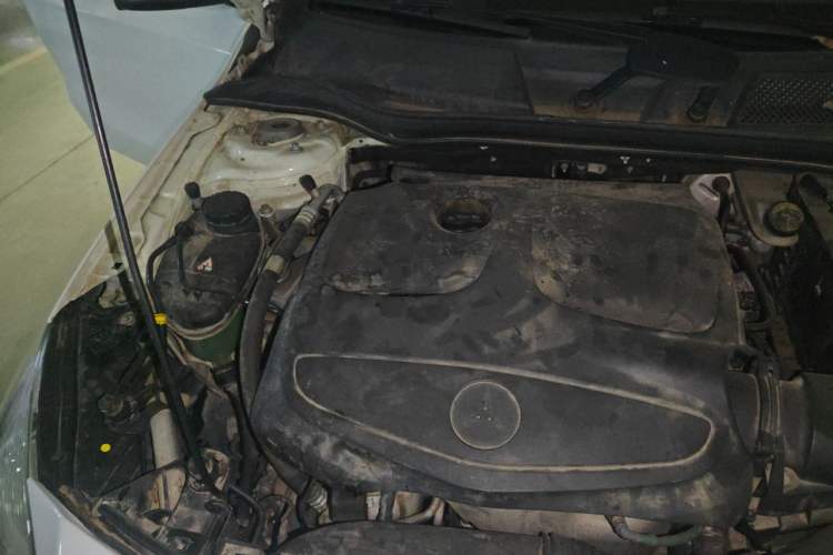 Used Mercedes-Benz A-Class 2013 A 180 Fashion Model Engine Bay Right