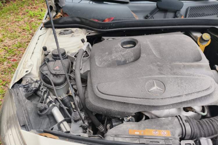 Used Mercedes-Benz A-Class 2013 A 180 Fashion Model Engine Bay Right