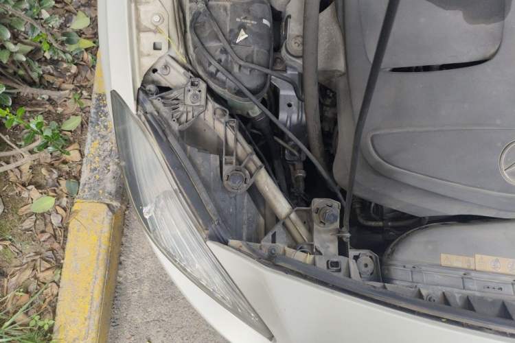 Used Mercedes-Benz A-Class 2013 A 180 Fashion Model Engine Bay Right