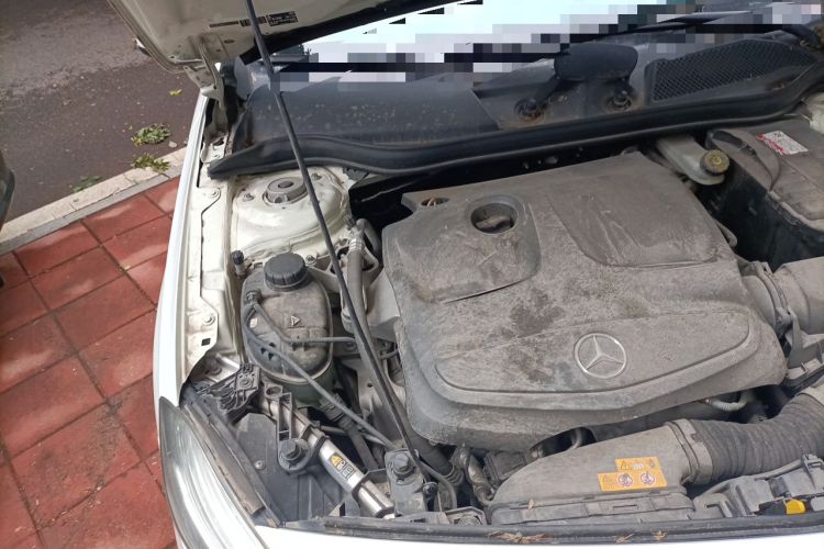 Used Mercedes-Benz A-Class 2013 A 200 Urban Edition Engine Bay Right