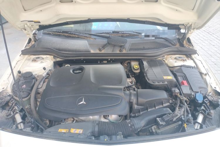 Used Mercedes-Benz A-Class 2013 A 180 Fashion Model Engine Bay