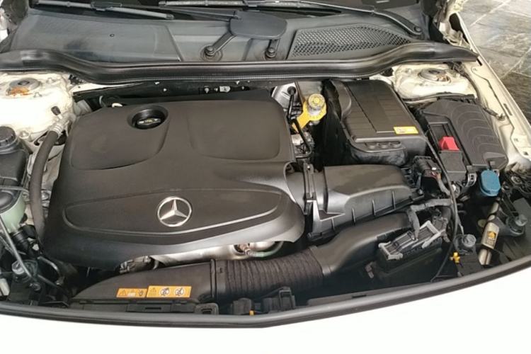 Used Mercedes-Benz A-Class 2013 A 200 Urban Edition Engine Bay