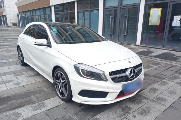 Used Mercedes-Benz A-Class 2013 A 260 Sport model Exterior 2