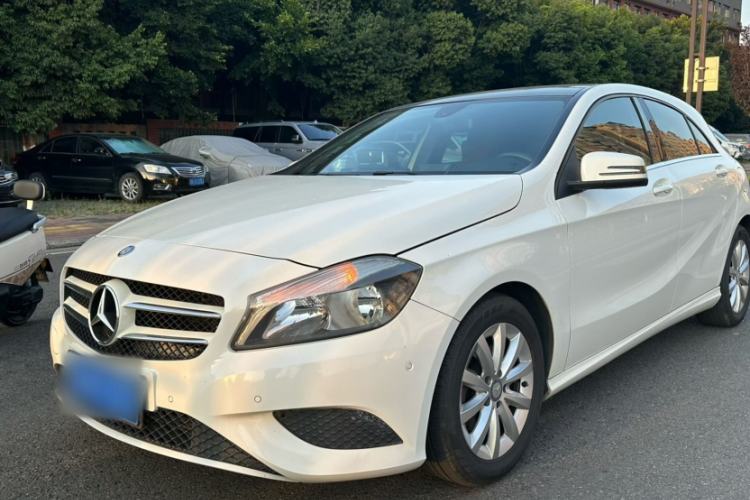 Used Mercedes-Benz A-Class 2013 A 180 Fashion Model Exterior 3