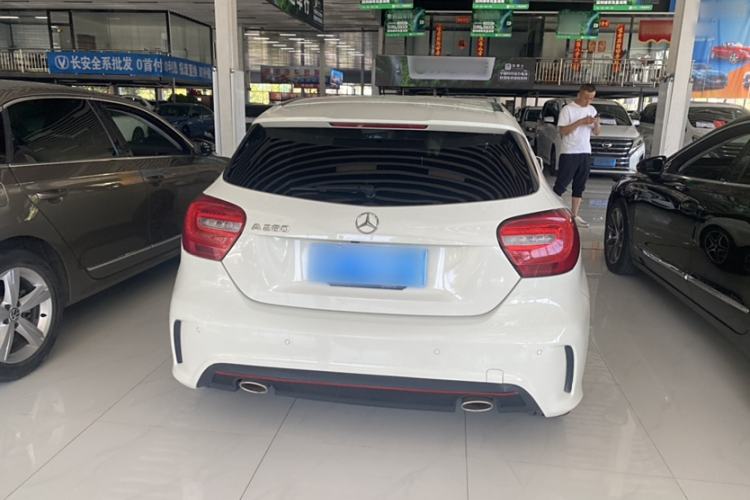 Used Mercedes-Benz A-Class 2013 A 260 Sport model Exterior 4