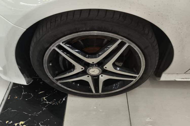 Used Mercedes-Benz A-Class 2013 A 260 Sport model Exterior 7