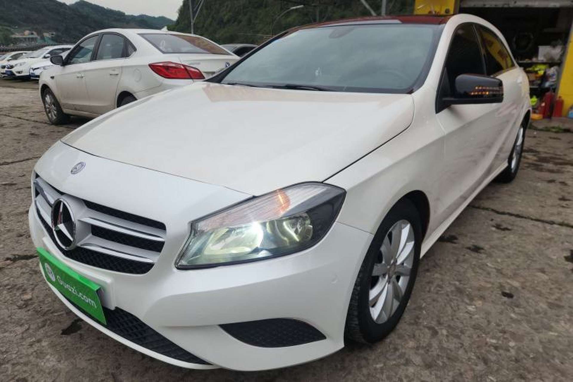 Used Mercedes-Benz A-Class 2013 A 180 Fashion Model Front Left 45 Deg