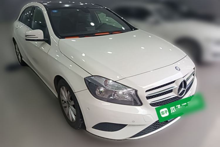Used Mercedes-Benz A-Class 2013 A 180 Fashion Model Front Right 45 Deg
