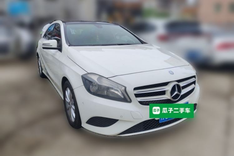 Used Mercedes-Benz A-Class 2013 A 180 Fashion Model Front Right 45 Deg
