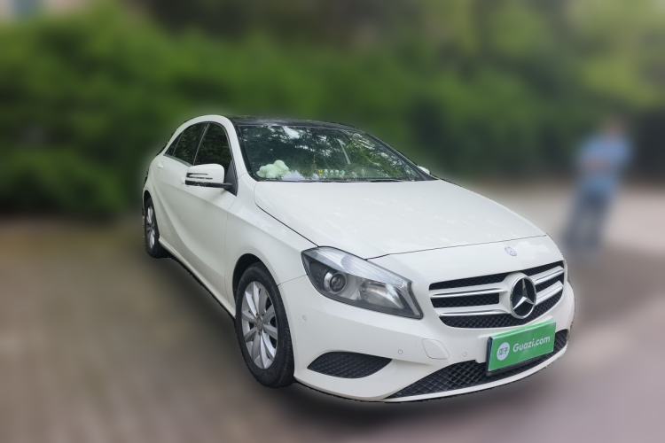 Used Mercedes-Benz A-Class 2013 A 180 Fashion Model Front Right 45 Deg