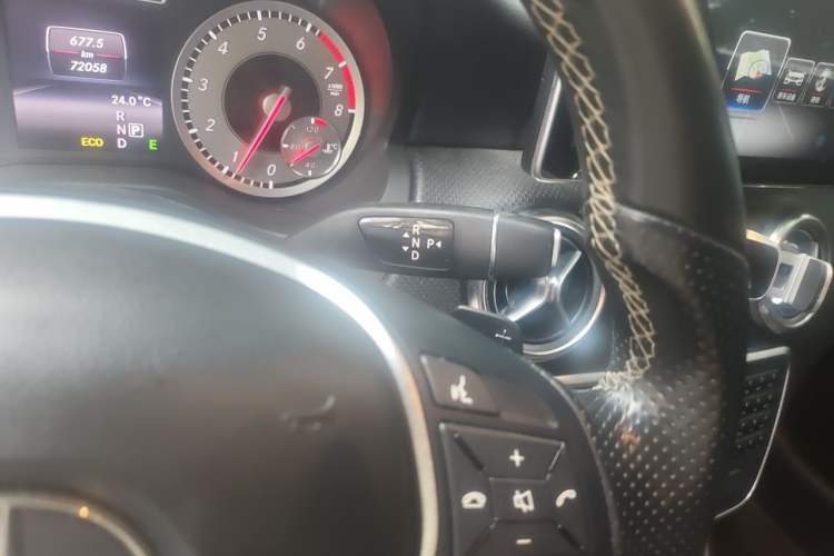 Used Mercedes-Benz A-Class 2013 A 200 Urban Edition Gear Lever