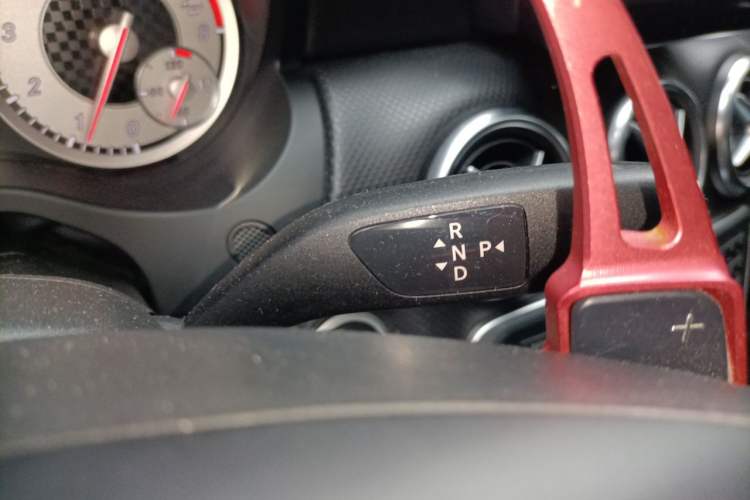 Used Mercedes-Benz A-Class 2013 A 200 Urban Edition Gear Lever