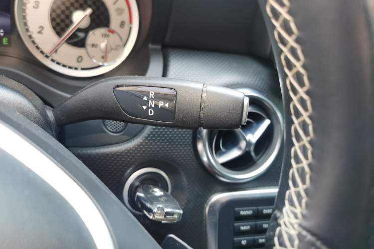 Used Mercedes-Benz A-Class 2013 A 200 Urban Edition Gear Lever