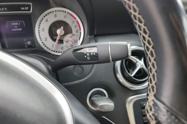 Used Mercedes-Benz A-Class 2013 A 200 Urban Edition Gear Lever