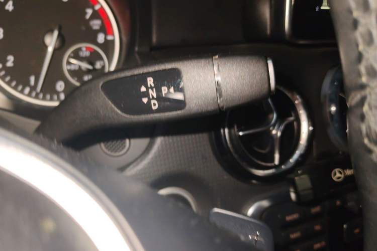 Used Mercedes-Benz A-Class 2013 A 180 Fashion Model Gear Lever