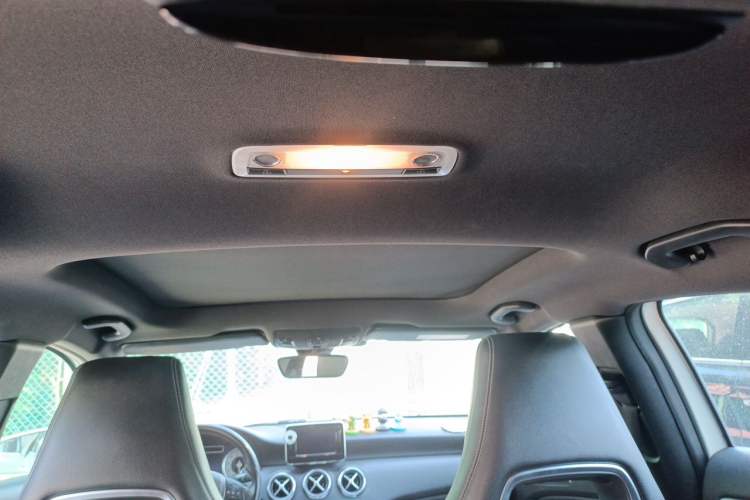 Used Mercedes-Benz A-Class 2013 A 200 Urban Edition Headliner