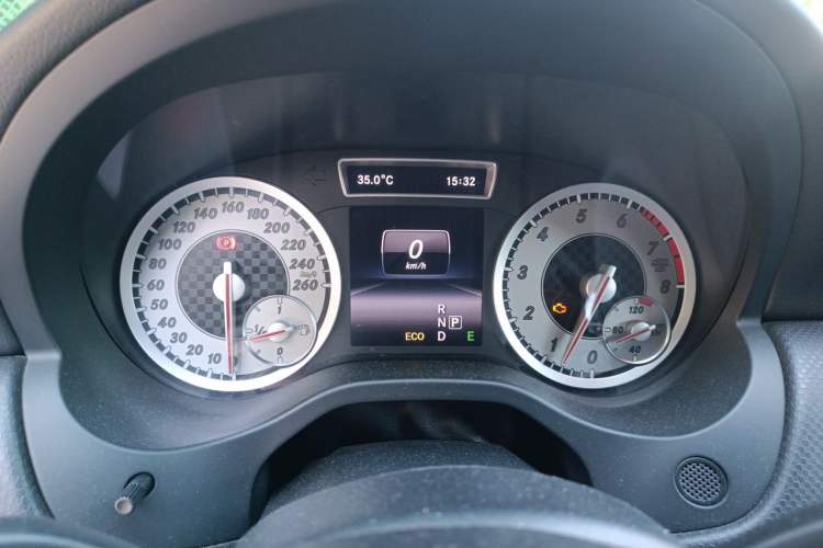 Used Mercedes-Benz A-Class 2013 A 200 Urban Edition Instrument Cluster