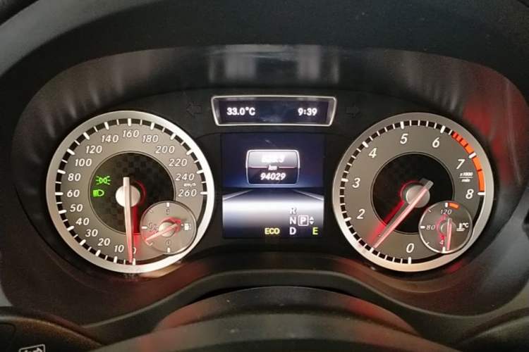 Used Mercedes-Benz A-Class 2013 A 200 Urban Edition Instrument Cluster