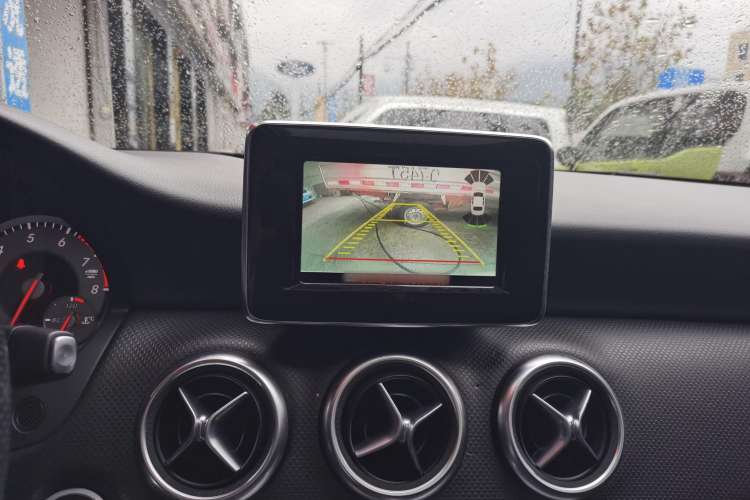 Used Mercedes-Benz A-Class 2013 A 200 Urban Edition Interior 1