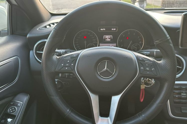 Used Mercedes-Benz A-Class 2013 A 180 Fashion Model Interior 3