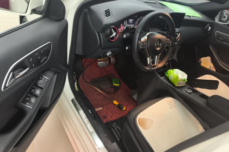 Used Mercedes-Benz A-Class 2013 A 260 Sport model Interior 3